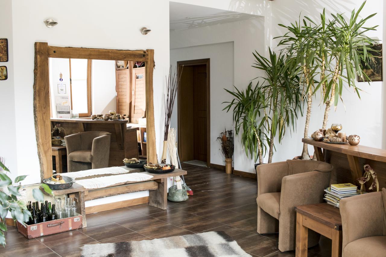 Boutique Hotel The White Pine Samokov Bagian luar foto
