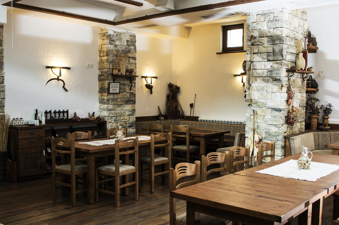Boutique Hotel The White Pine Samokov Bagian luar foto